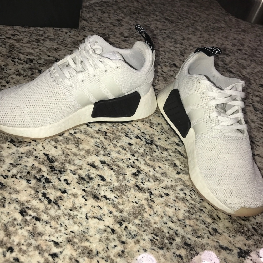 Women’s Adidas NMD (sz 6)